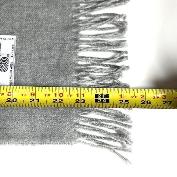 Virgin Wool Light Gray Men’s Women’s made in Uruguay Scarf - Picture 7 of 9